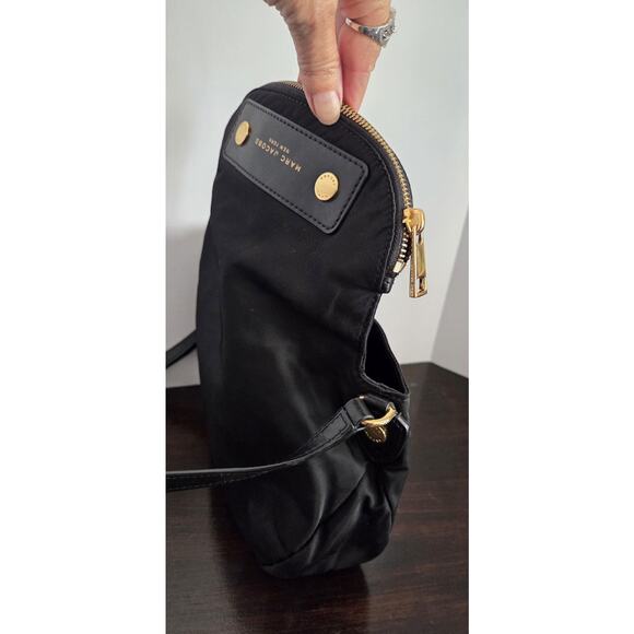 MARC JACOBS M0012909 BLACK PREPPY NATASHA NYLON WOMENS MINI CROSSBODY BAG - Picture 3 of 9